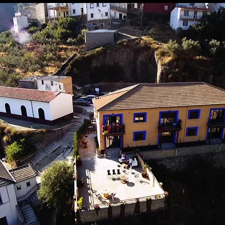 Alojamientos Rurales Hurdes Altas - La Antigua Guarderia Casares de las Hurdes Exterior photo